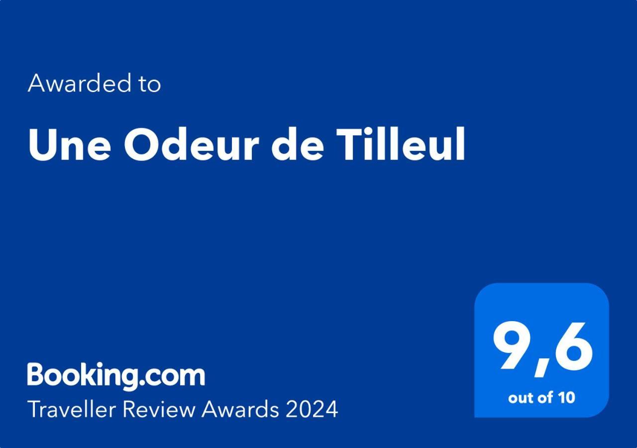 Une Odeur De Tilleul Montbrison Exterior photo
